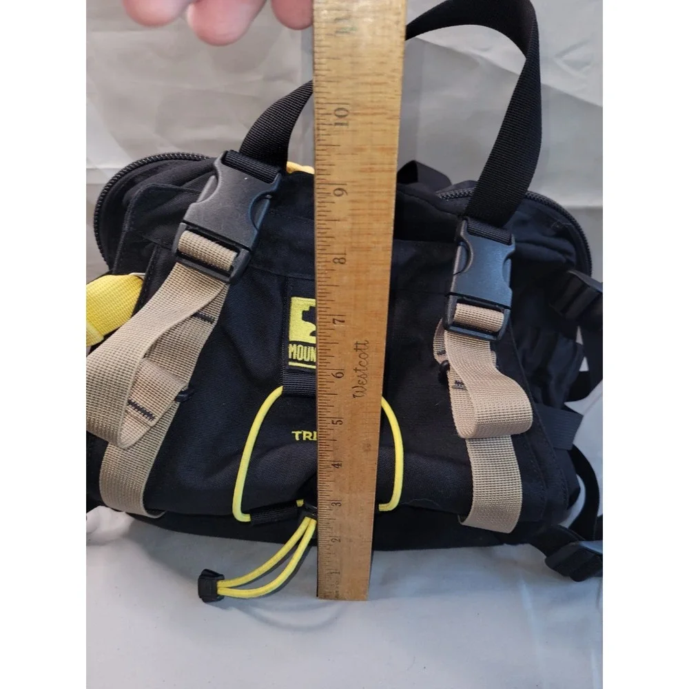 Mountainsmith Trek Large Nylon Fanny Pack Black/Yellow 0-5L Padded Strap
